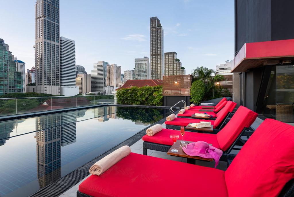 Maitria Mode Sukhumvit 15 Bangkok