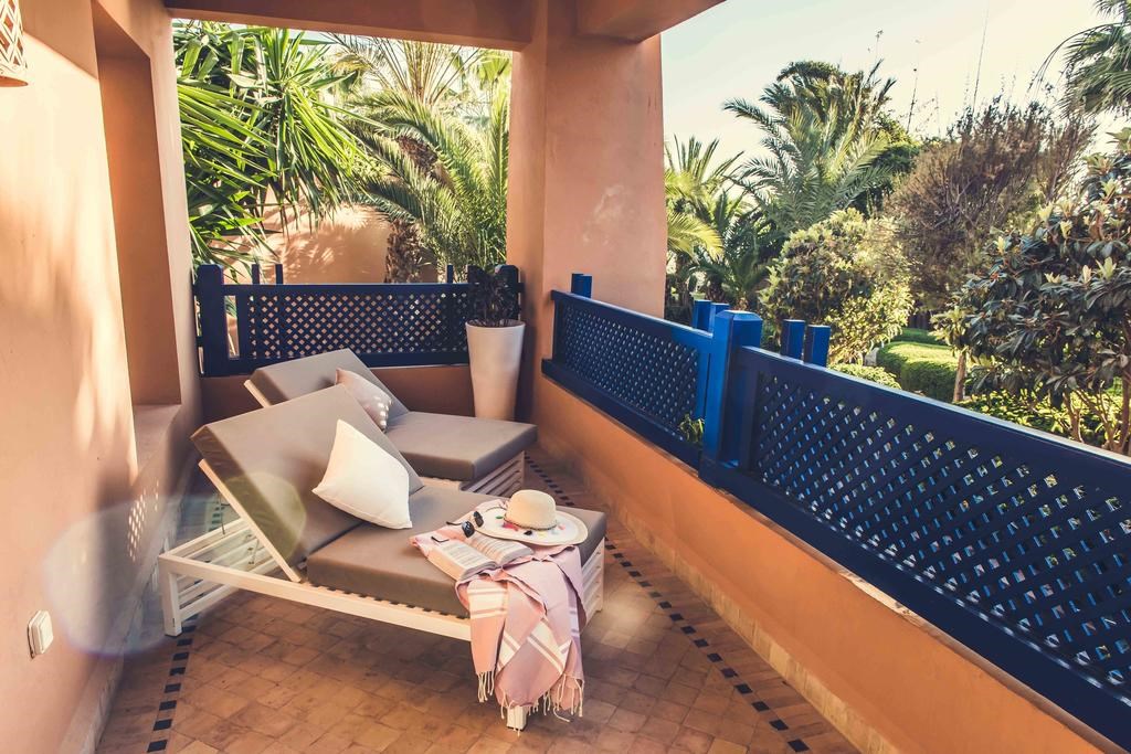 Paradis Plage Surf Yoga and Spa 